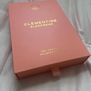 Organic Mulberry Silk bonnet